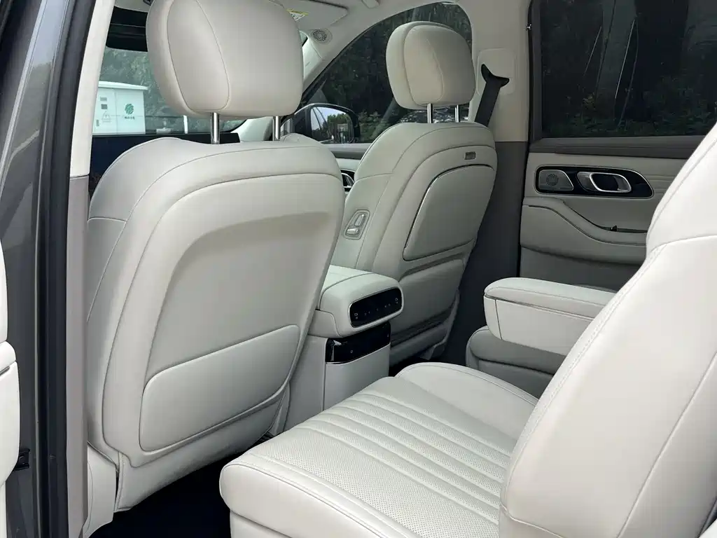 Geely Galaxy M9 2025 — фото 18