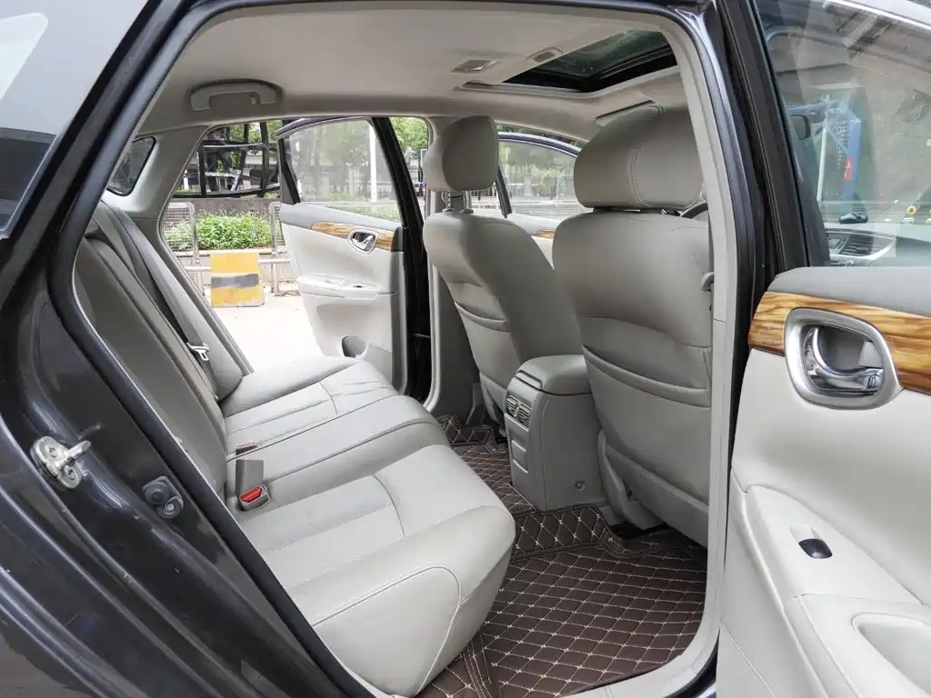 Nissan Sylphy 2015 — фото 11