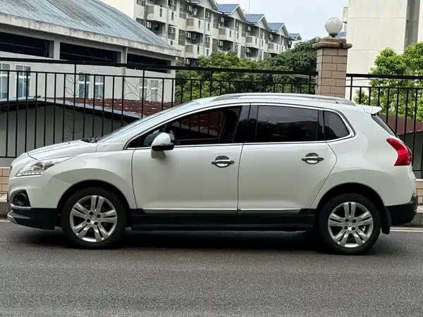 Peugeot 3008 2015