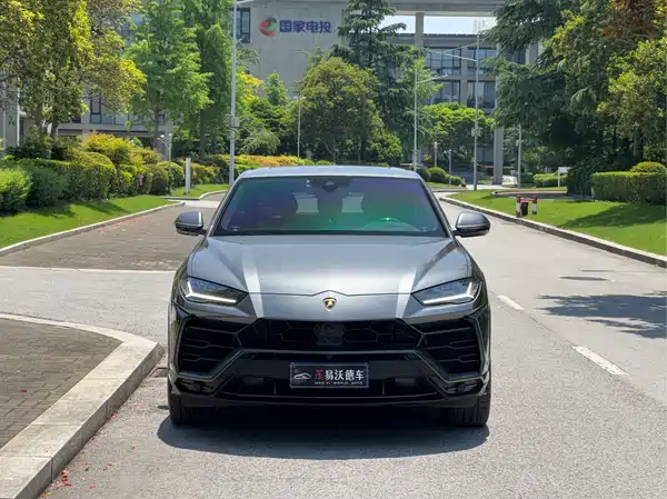 Lamborghini Urus 2018