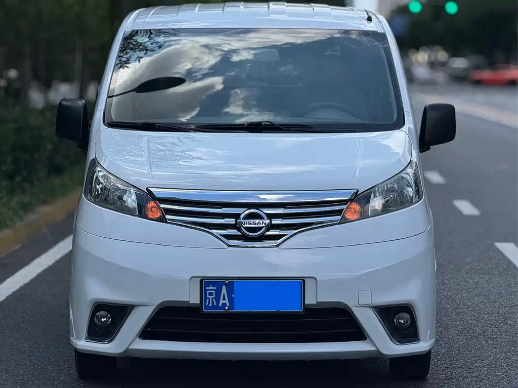 Nissan NV200 2017 — фото 2