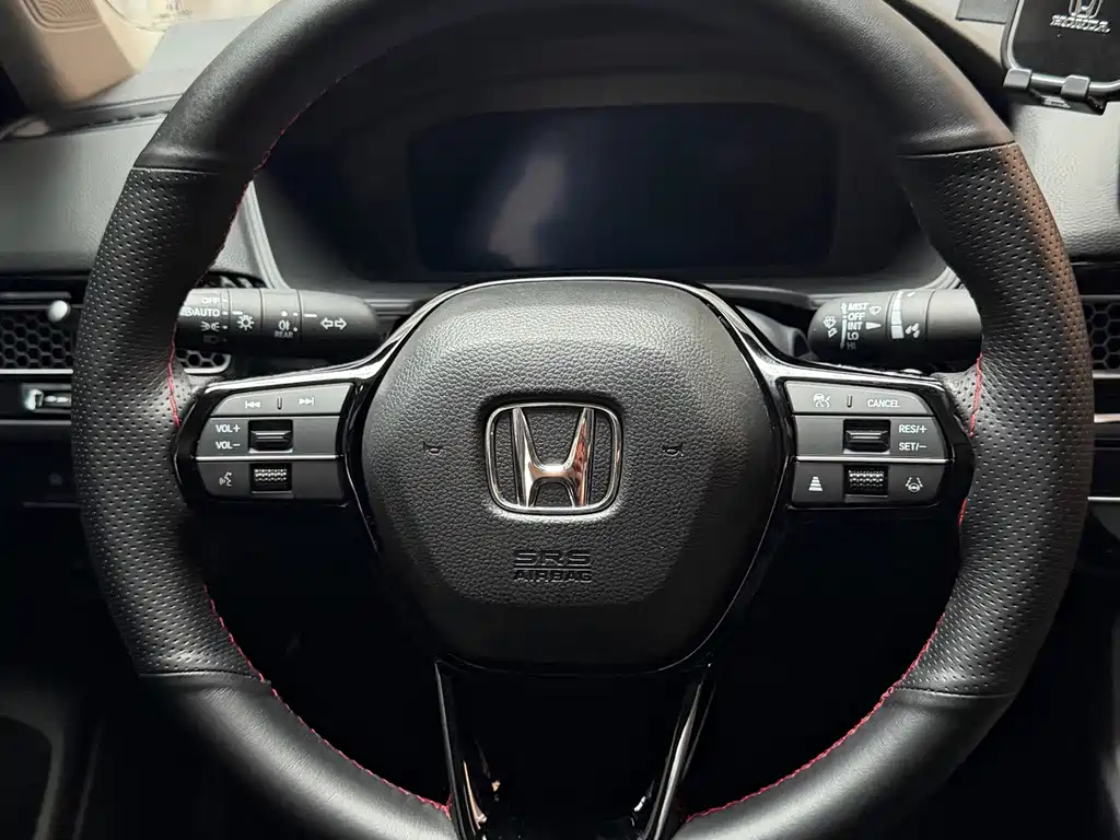 Honda Civic 2025 — фото 16