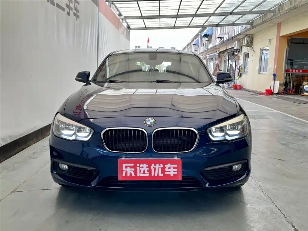 BMW 1 Series 2019 — фото 2