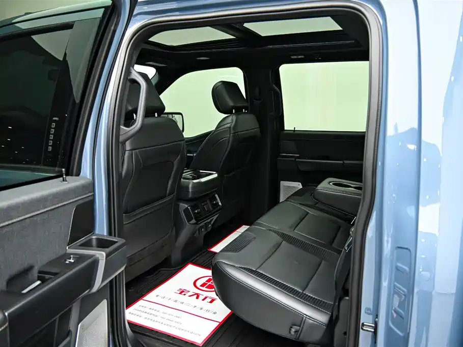 Ford F-150 Raptor 2023 — фото 13