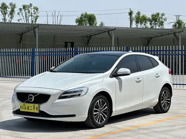 Volvo V40 2017