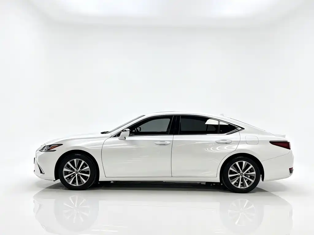 Lexus ES 2021 — фото 5