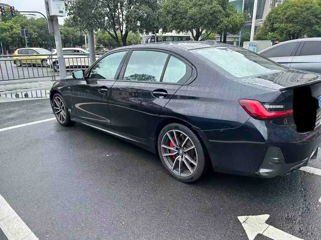 BMW 3 Series 2022