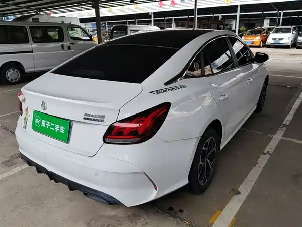 MG MG5 2022