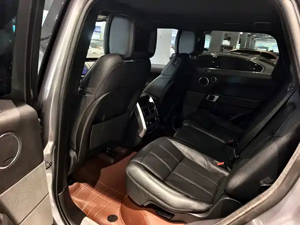 Land Rover Range Rover Sport 2020