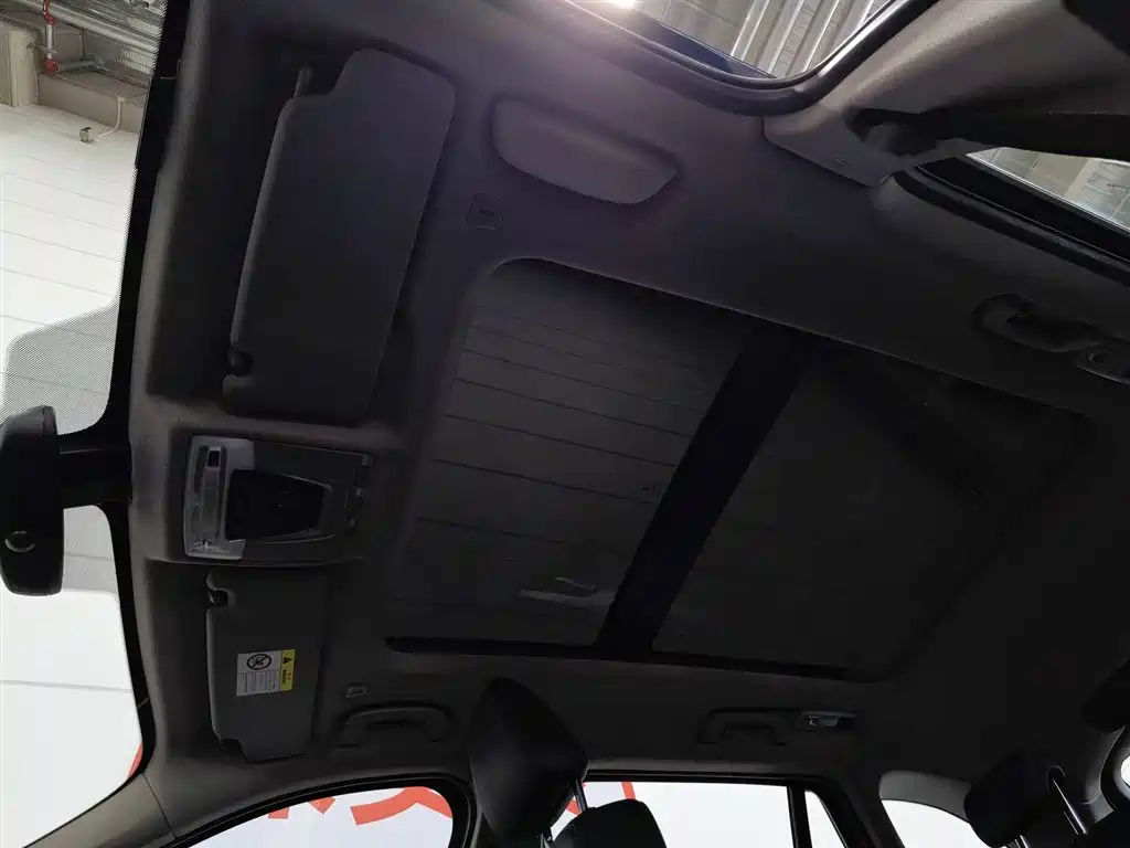 BMW X1 2018 — фото 14