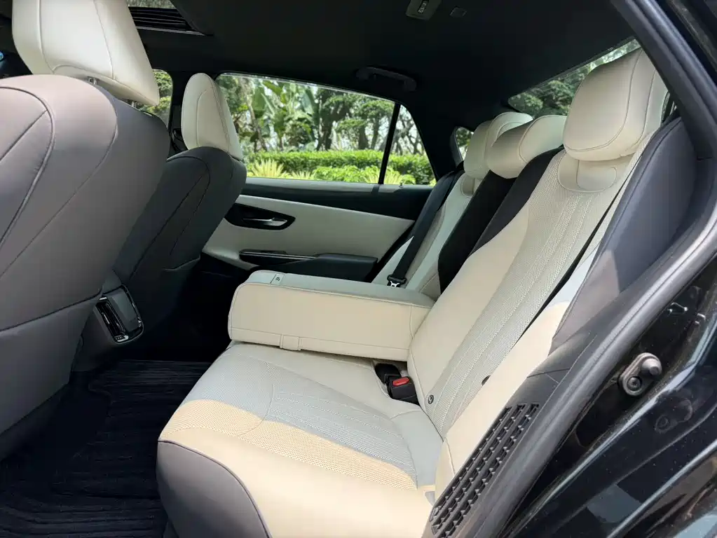Toyota Crown 2026 — фото 12