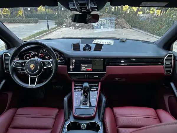 Porsche Cayenne 2018