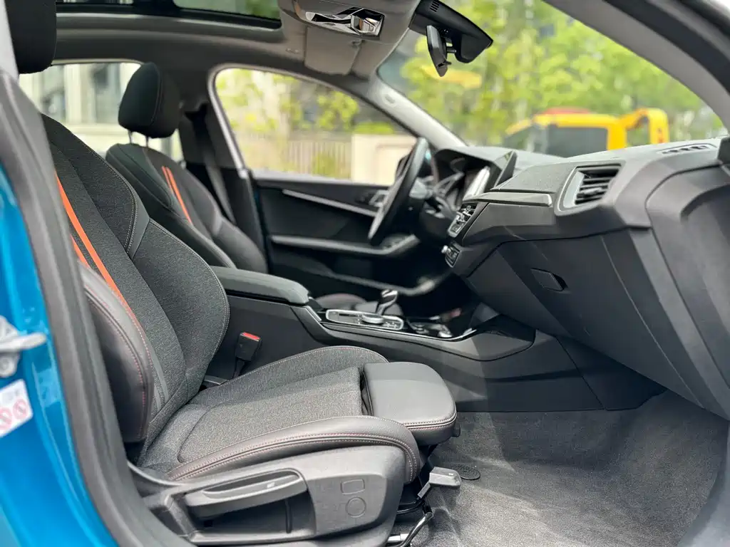 BMW 2 Series 2023 — фото 11