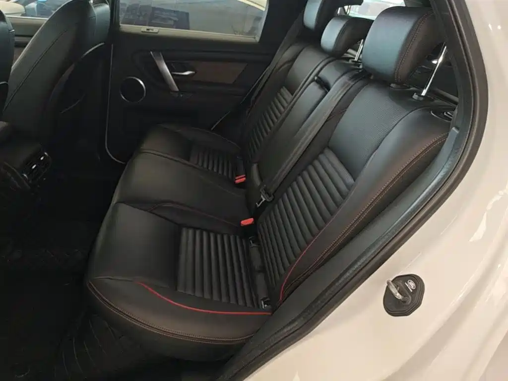 Land Rover Discovery Sport 2020 — фото 17