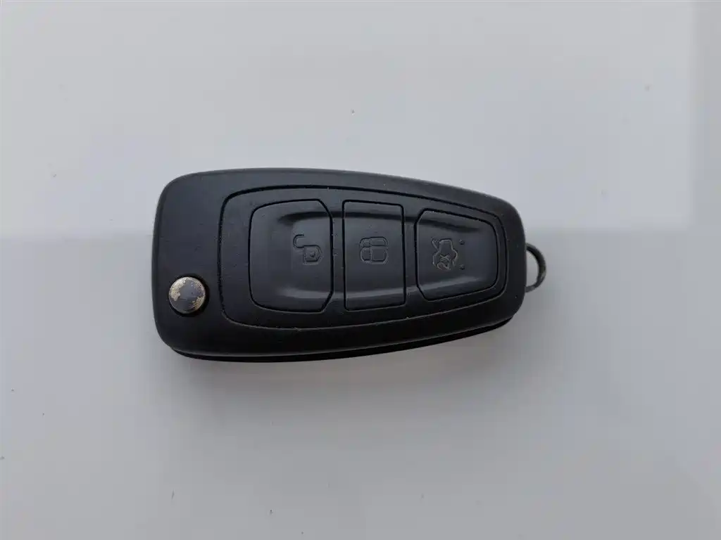 Ford Focus 2013 — фото 19