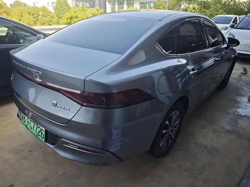 BYD Qin PLUS 2023 — фото 12
