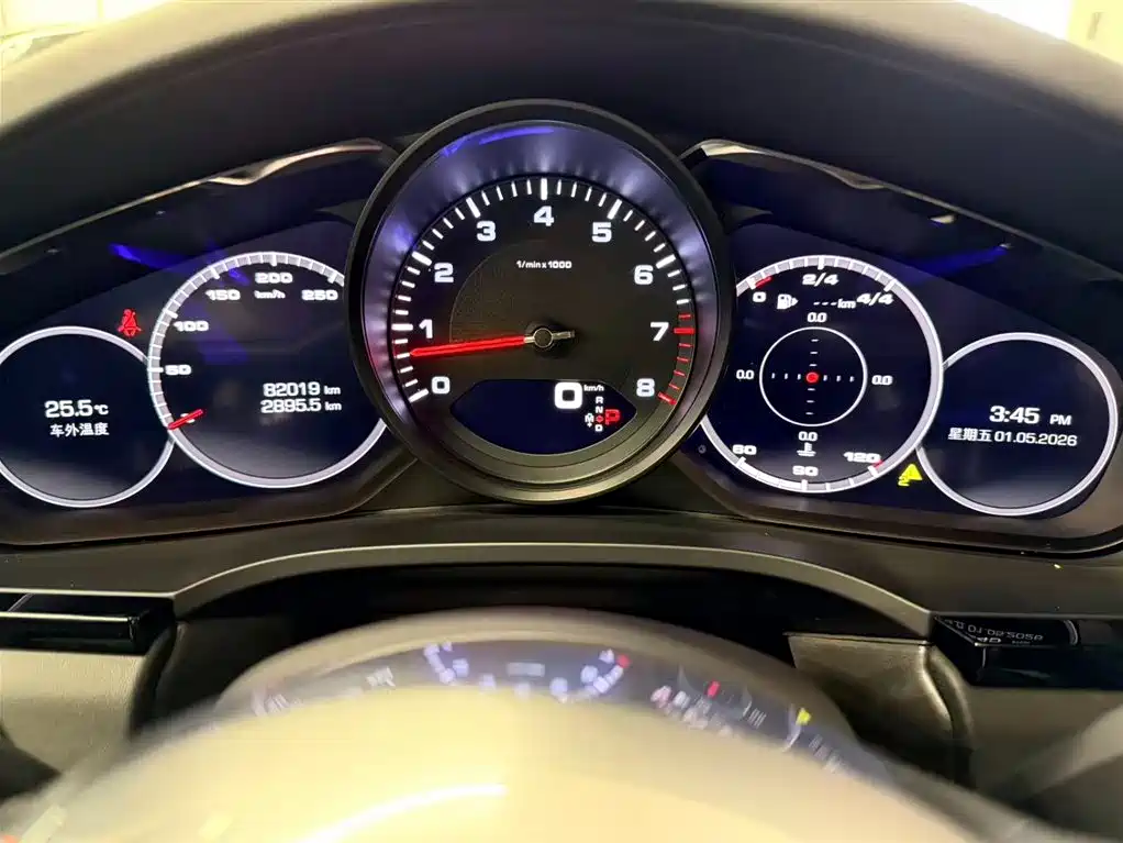 Porsche Cayenne 2020 — фото 19