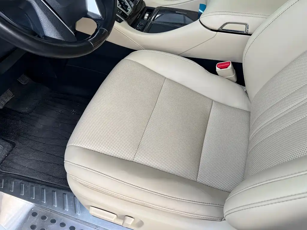 Toyota Alphard 2021 — фото 5