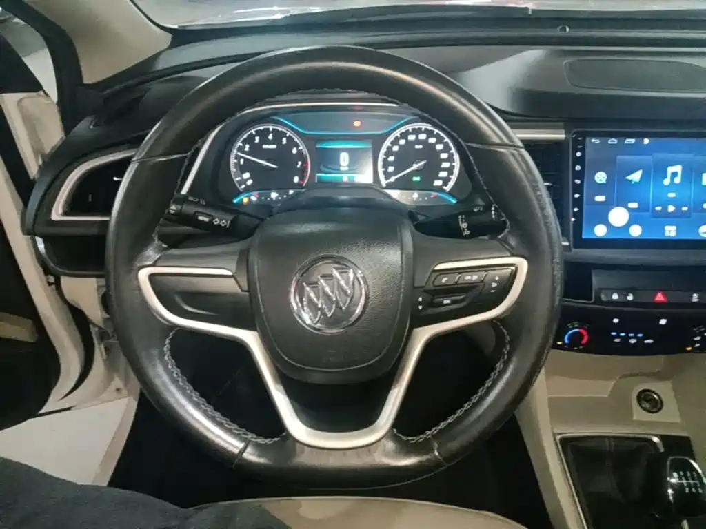 Buick Excelle 2019 — фото 11