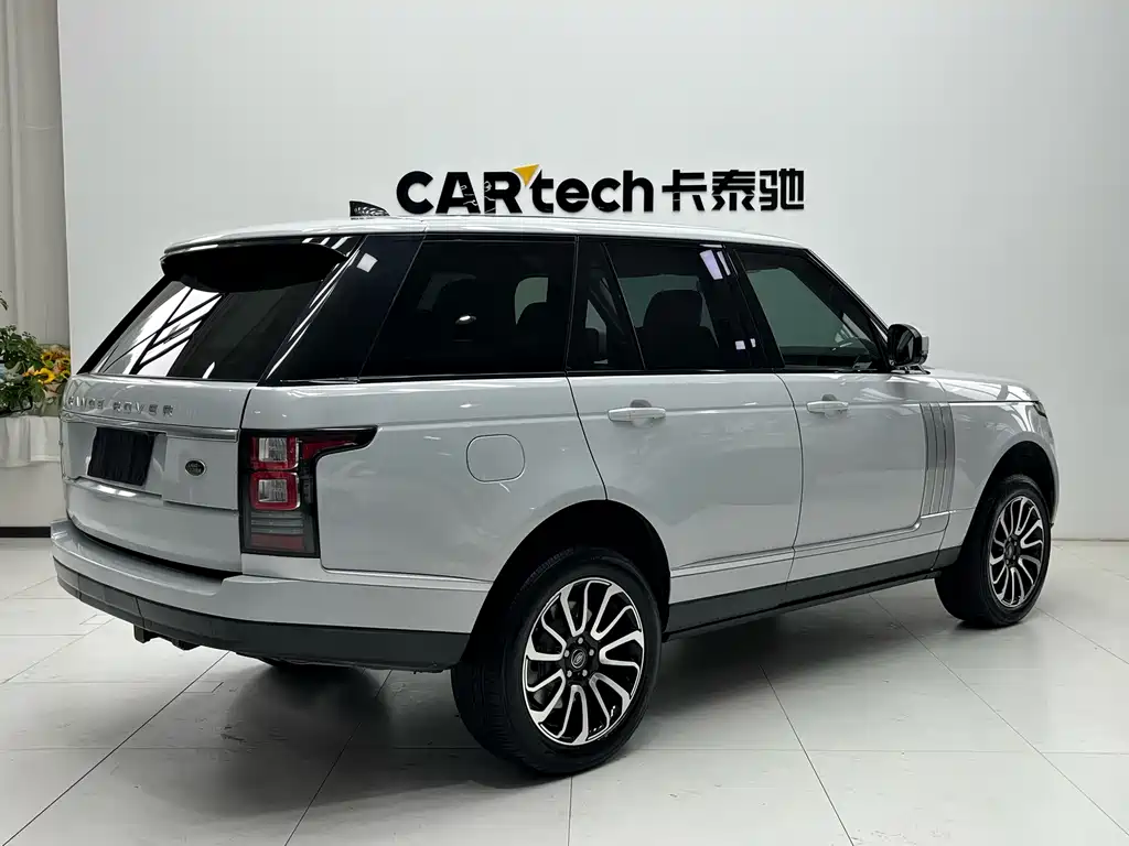 Land Rover Range Rover 2018 — фото 12