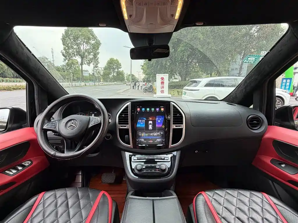 Mercedes-Benz Vito 2020 — фото 11