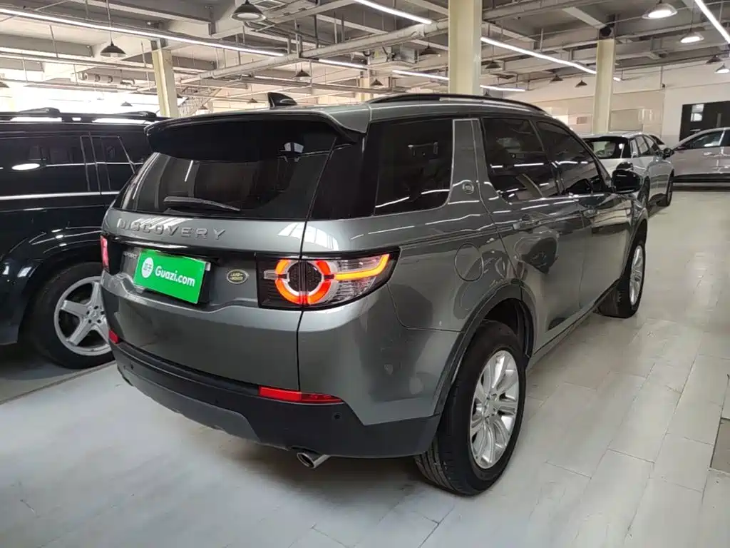 Land Rover Discovery Sport 2018 — фото 7