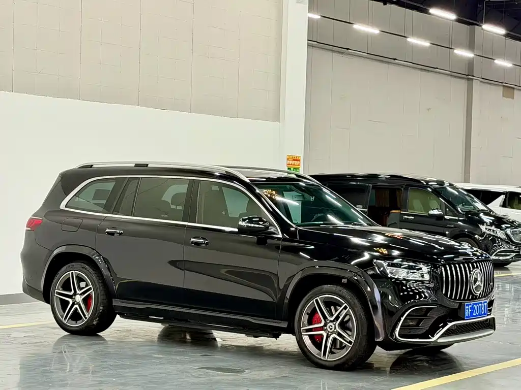 Mercedes-Benz GLS 2021 — фото 1