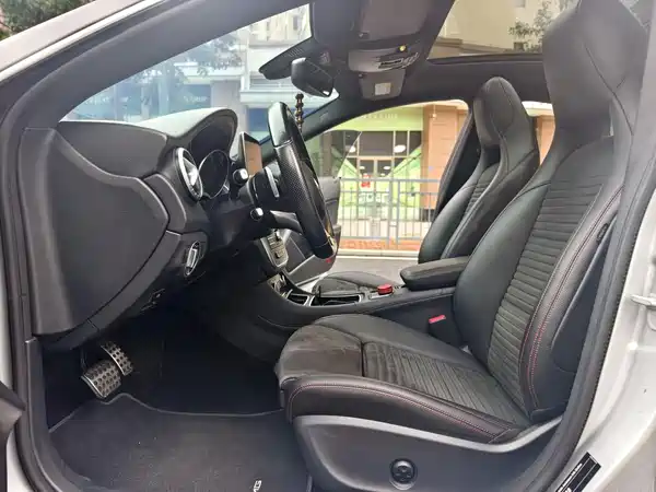 Mercedes-Benz CLA 2016