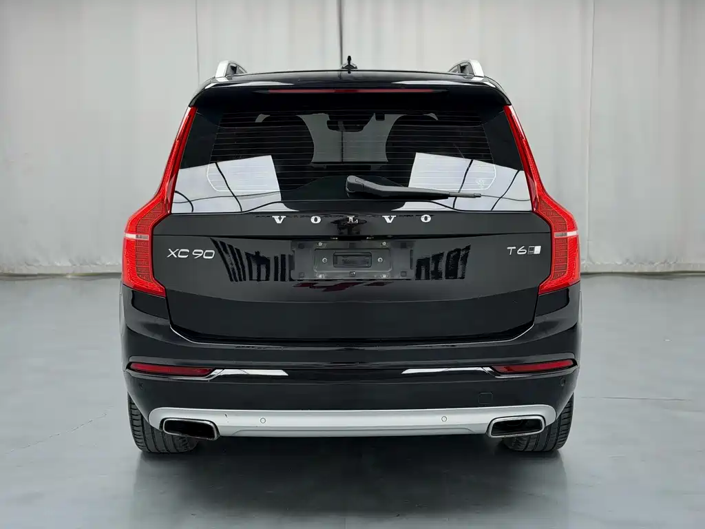 Volvo XC90 2018 — фото 4
