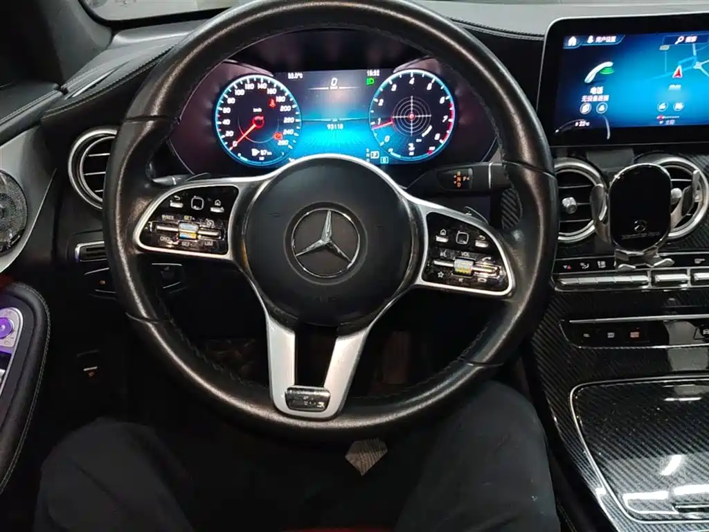 Mercedes-Benz GLC 2020 — фото 11