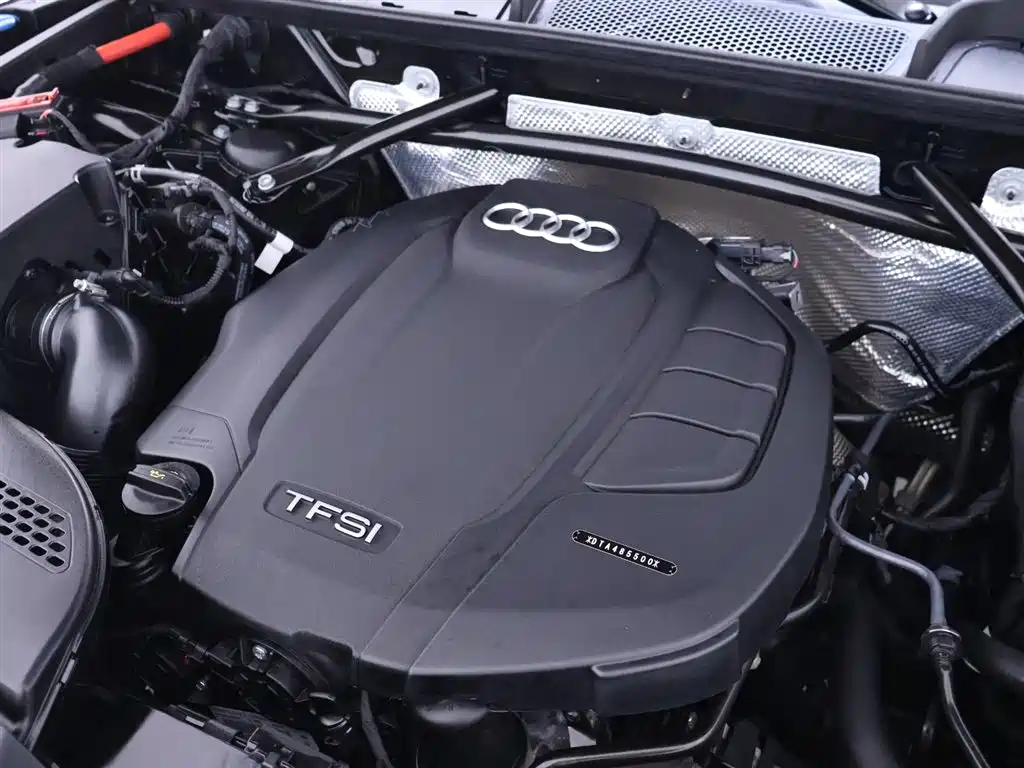 Audi Q5L 2023 — фото 24