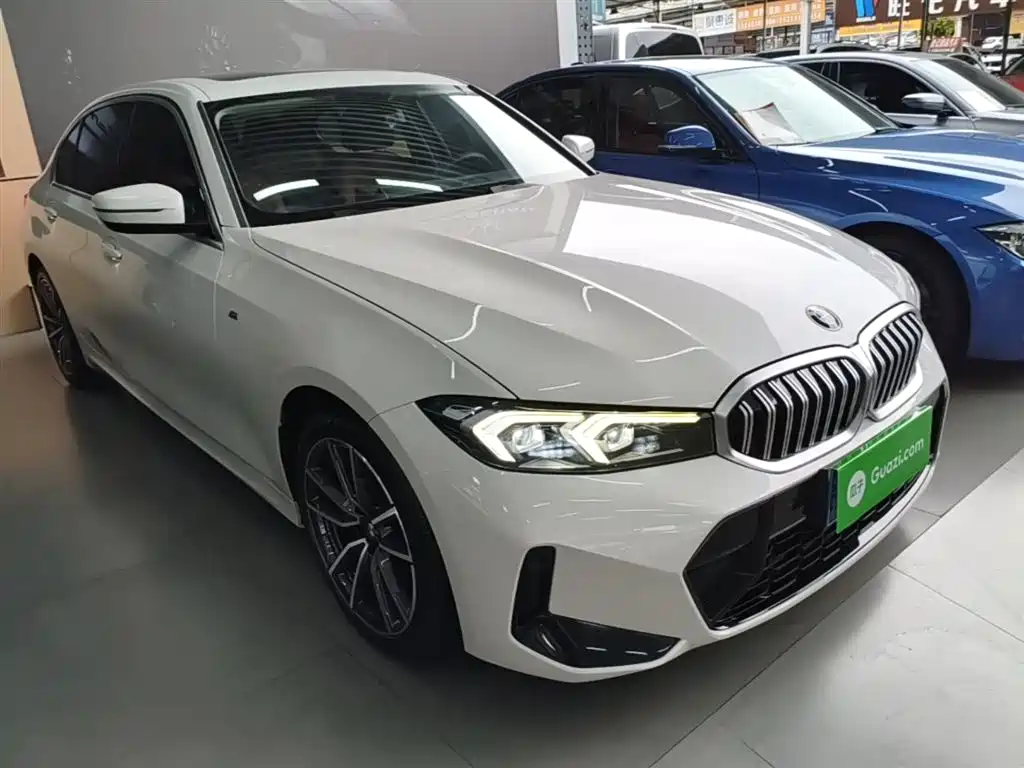 BMW 3 Series 2022