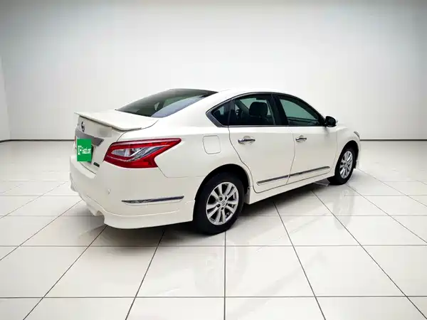 Nissan Teana 2015
