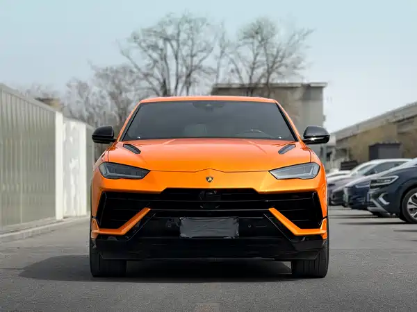 Lamborghini Urus 2023