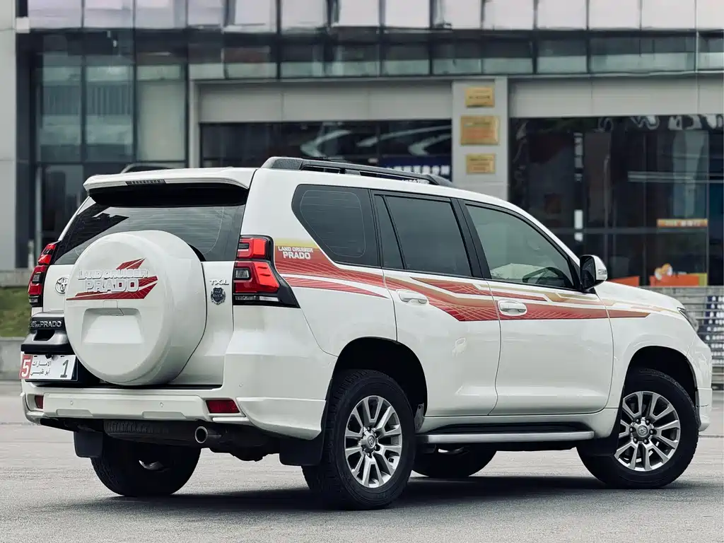 Toyota Prado 2019 — фото 3