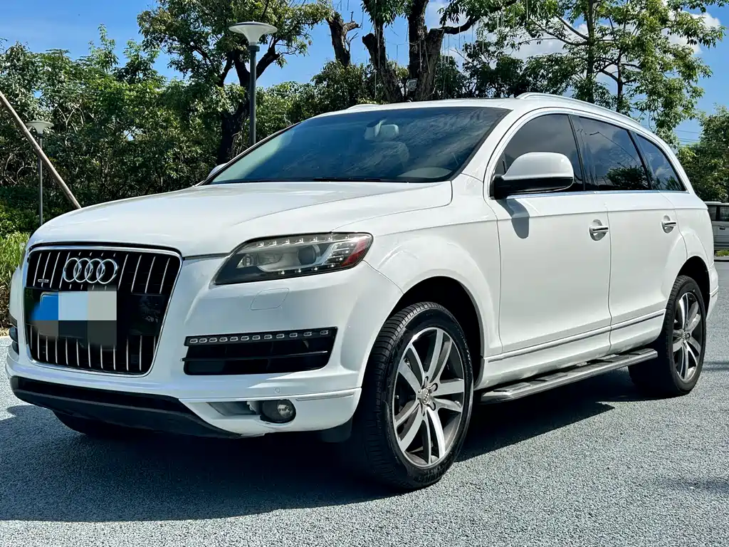 Audi Q7 2014 — фото 1