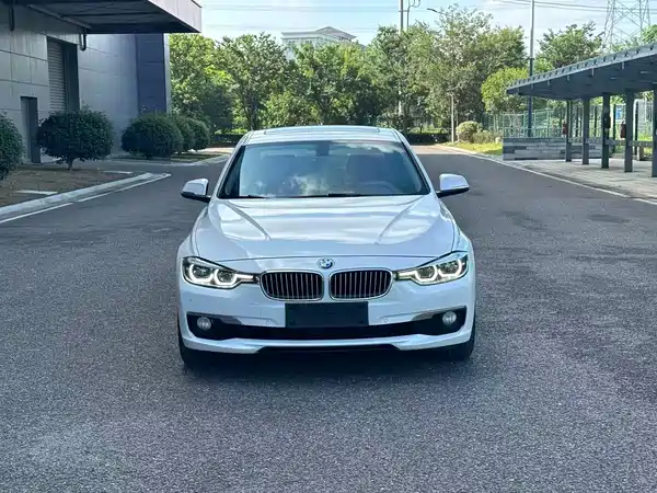 BMW 3 Series 2018