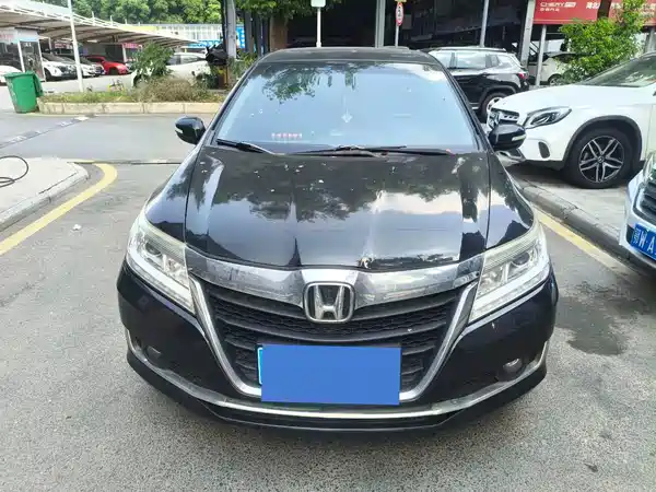Honda Crider 2016