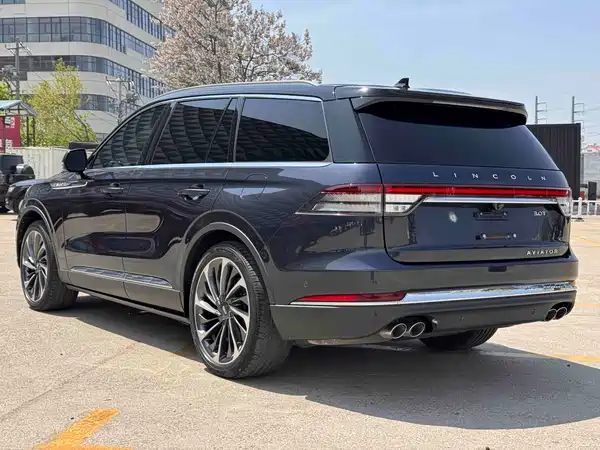 Lincoln Aviator 2021