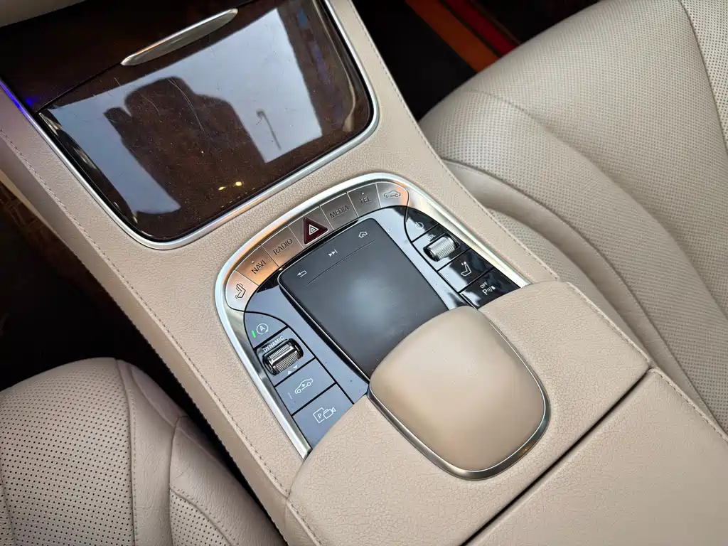 Mercedes-Benz S-Class 2019 — фото 13