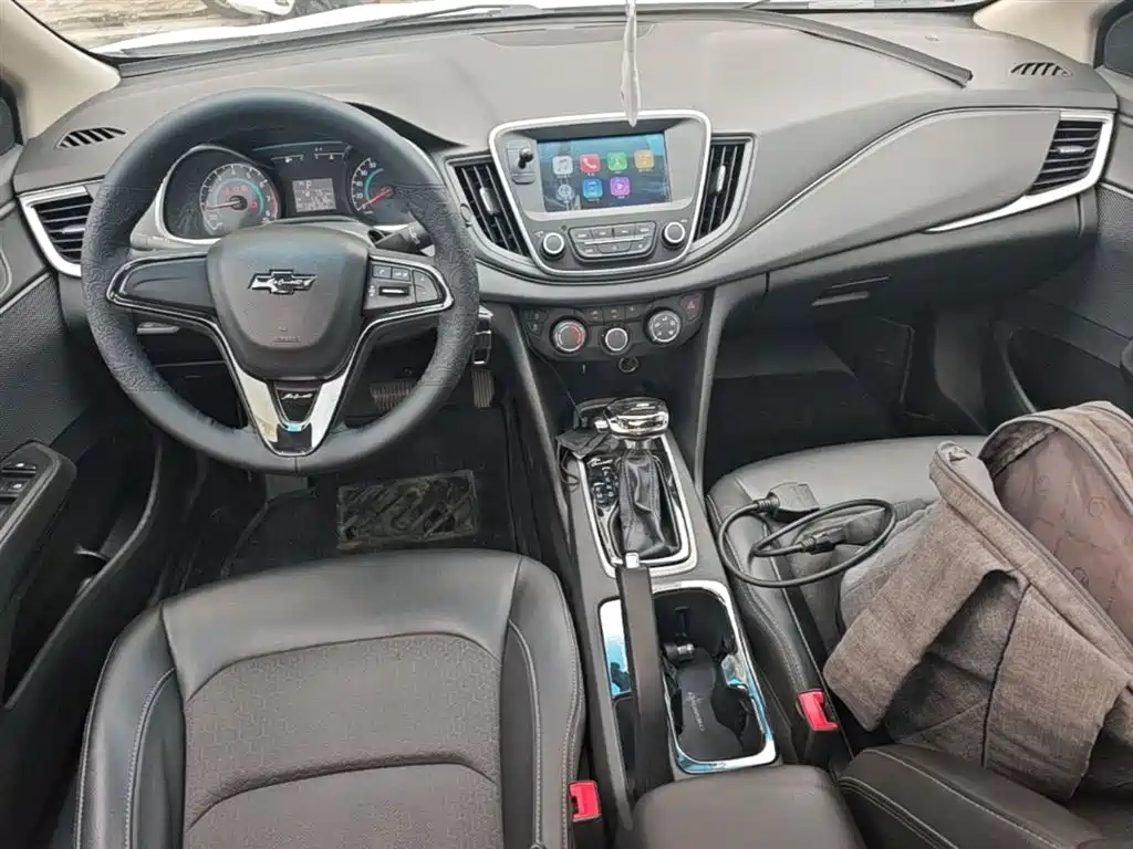 Chevrolet Cavalier 2016 — фото 10