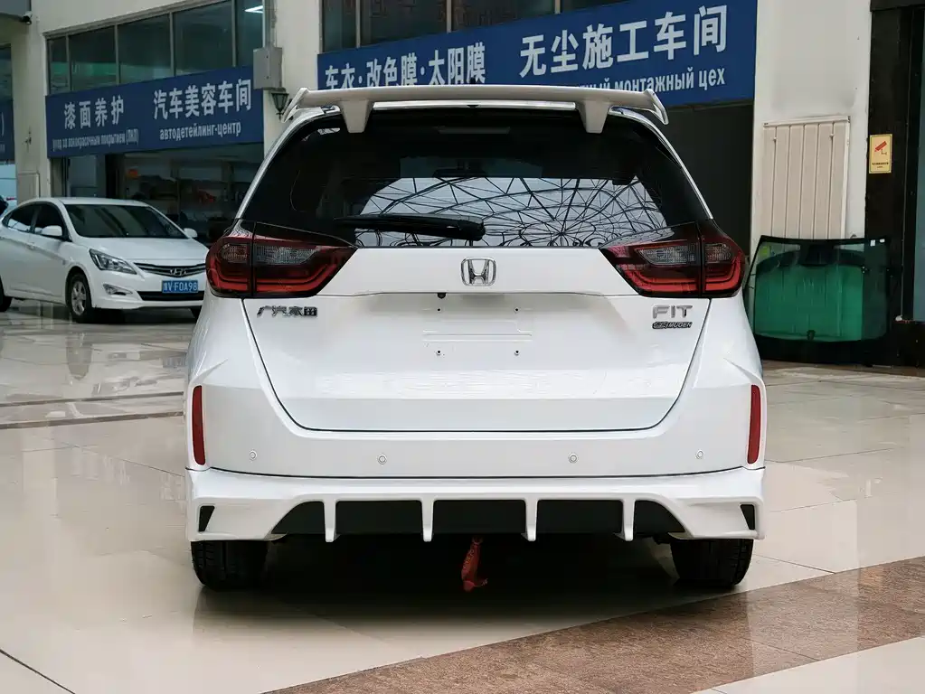 Honda Fit 2023 — фото 5