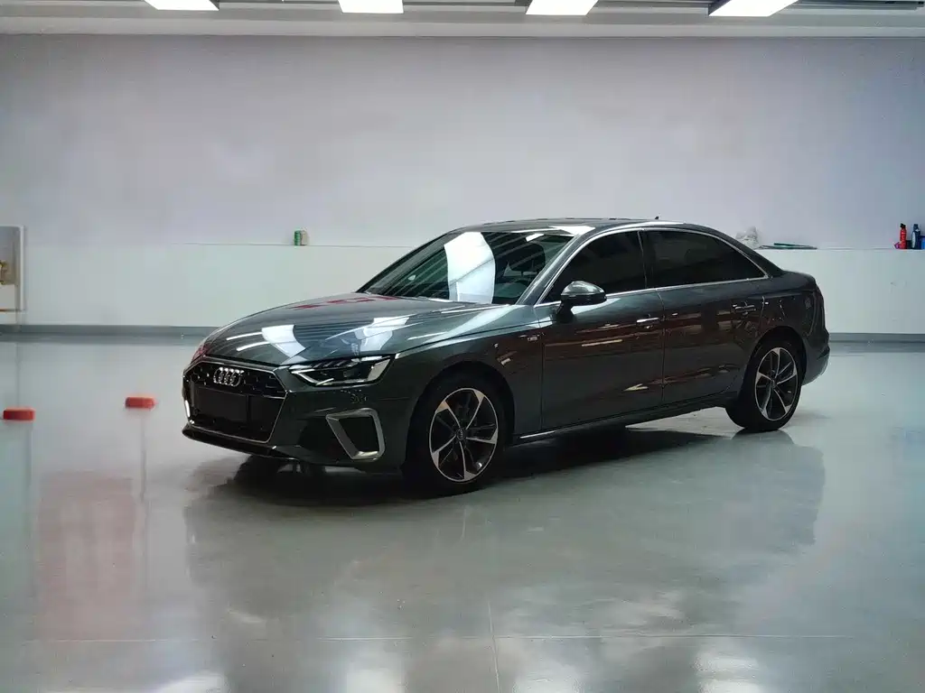 Audi A4L 2020