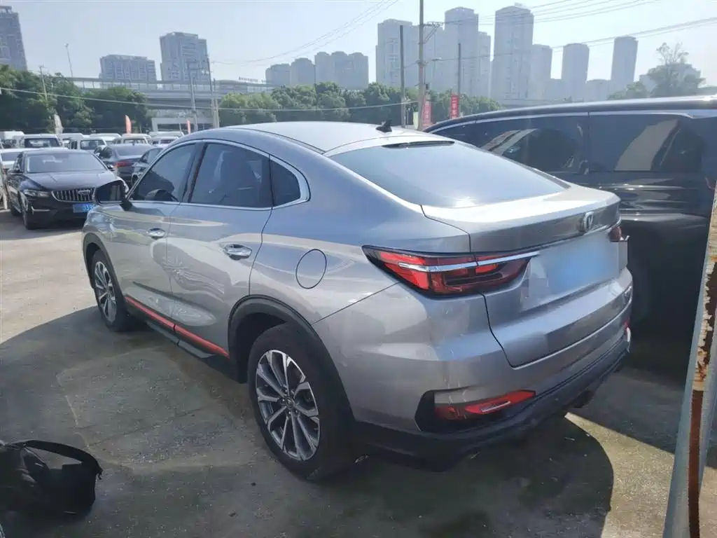 Changan CS85 COUPE 2021 — фото 13