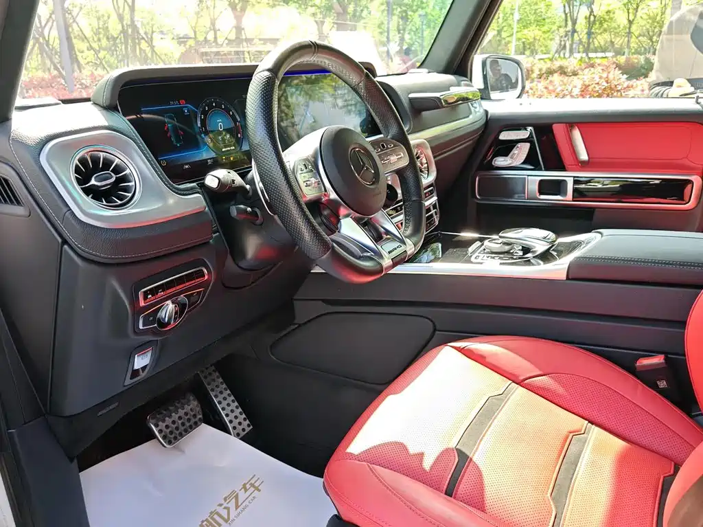 Mercedes-Benz G-Class AMG 2023 — фото 17