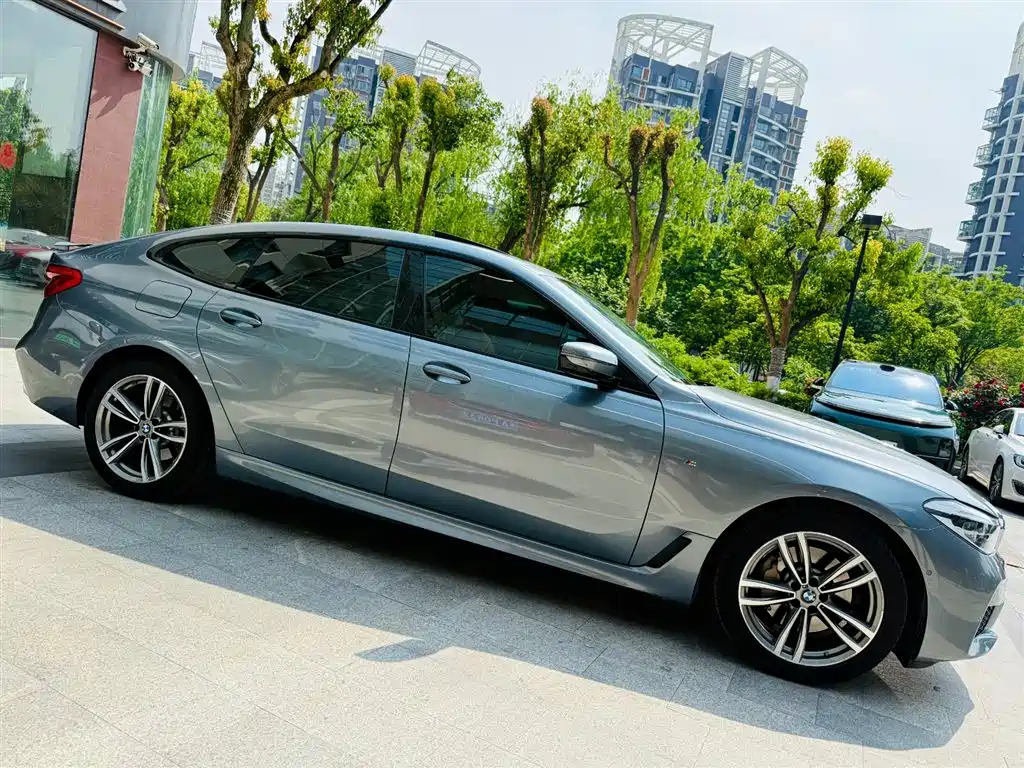 BMW 6 Series GT 2019 — фото 8