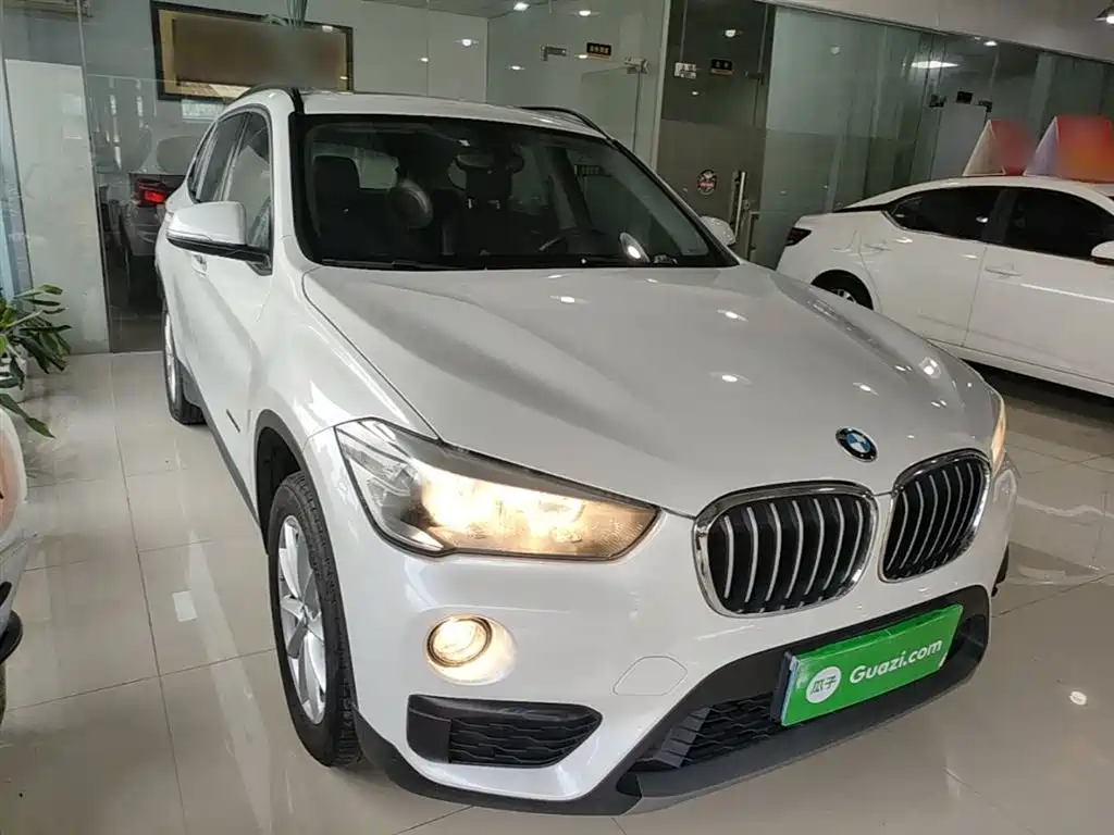 BMW X1 2017 — фото 4