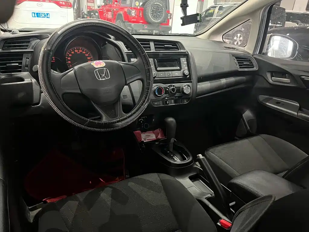 Honda Fit 2019 — фото 10