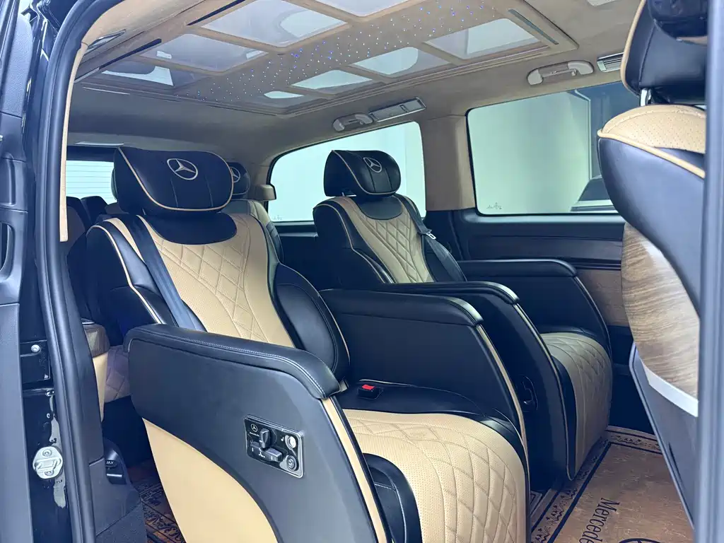 Mercedes-Benz Vito 2018 — фото 11