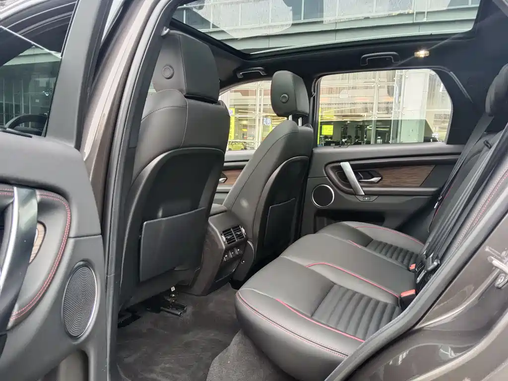 Land Rover Discovery Sport 2022 — фото 10